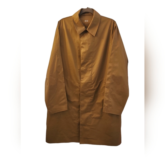 Uniqlo trench coat - Picture 2 of 8